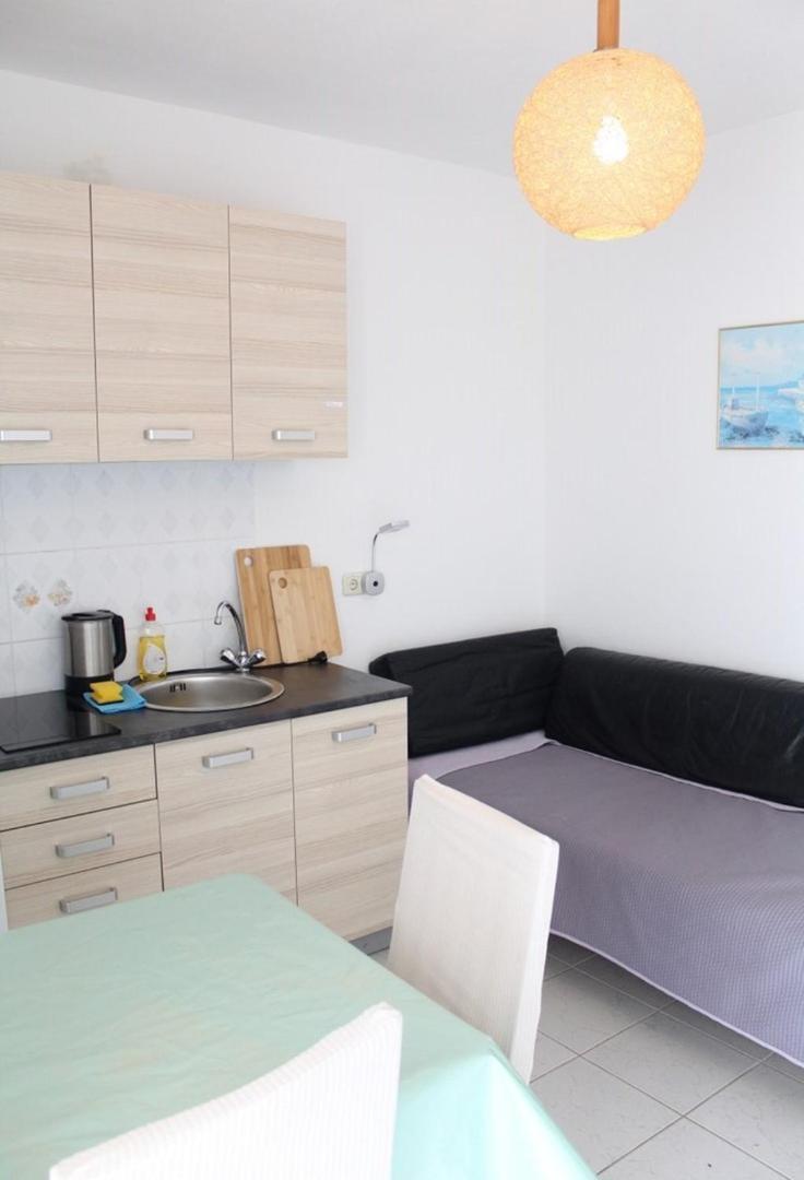 Apartment Bajuti Primosten Exterior photo