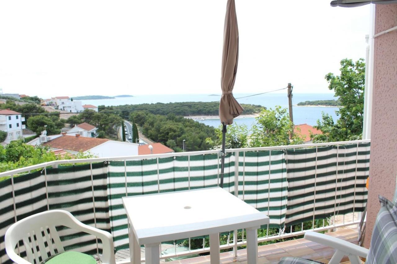 Apartment Bajuti Primosten Exterior photo