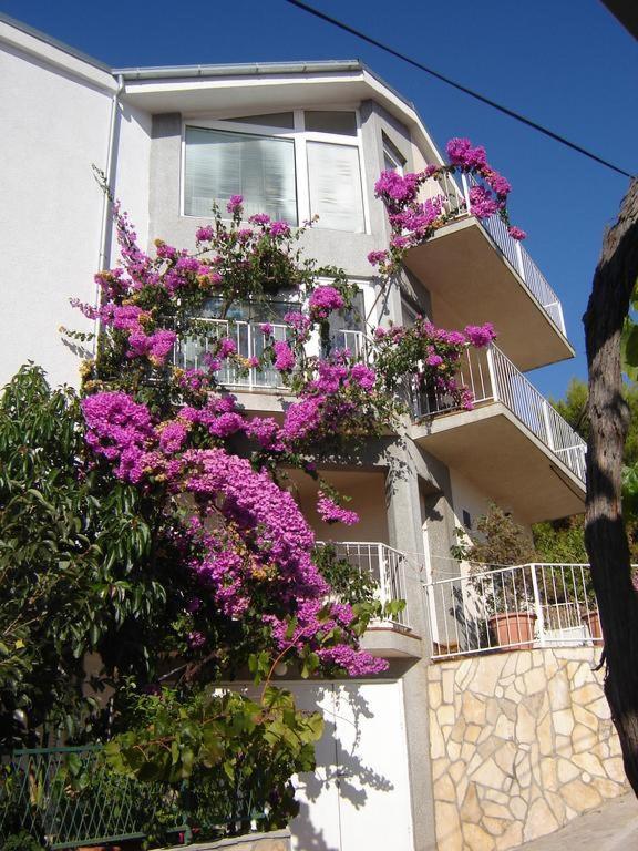 Apartment Bajuti Primosten Exterior photo